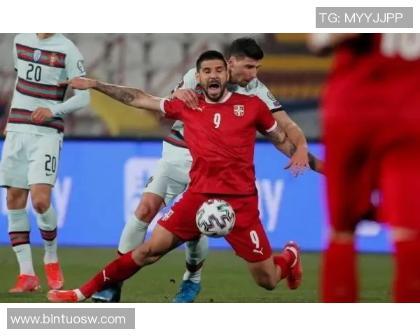 杭州足球队以97分领跑世界杯预选赛积分榜展现强劲实力